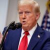 La aprobación de Trump cayó al 33% a dos semanas de las elecciones legislativas