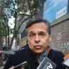 Giuliano: «Adorni está socialmente destituido y ahora se disputa quién lo hace renunciar»
