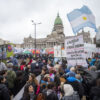 El Senado debate la Ley de Propiedad Privada: desalojos exprés y cambios en la Ley de Manejo del Fuego