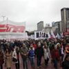 CGT, CTA y movimientos sociales marchan contra el endeudamiento de las familias