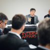 Kicillof llevó sus críticas a Milei a Nueva York y se reunió con inversores
