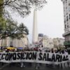 Residentes de más de 20 hospitales porteños pararon y marcharon por salarios