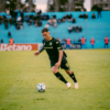 Aldosivi dejó escapar el triunfo sobre el final y quedó al borde del descenso