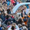 León XIV retomó las audiencias públicas en el Vaticano tras su operación