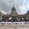 Periodistas de todo el país reclamaron al Senado que evite la derogación del Estatuto de Prensa